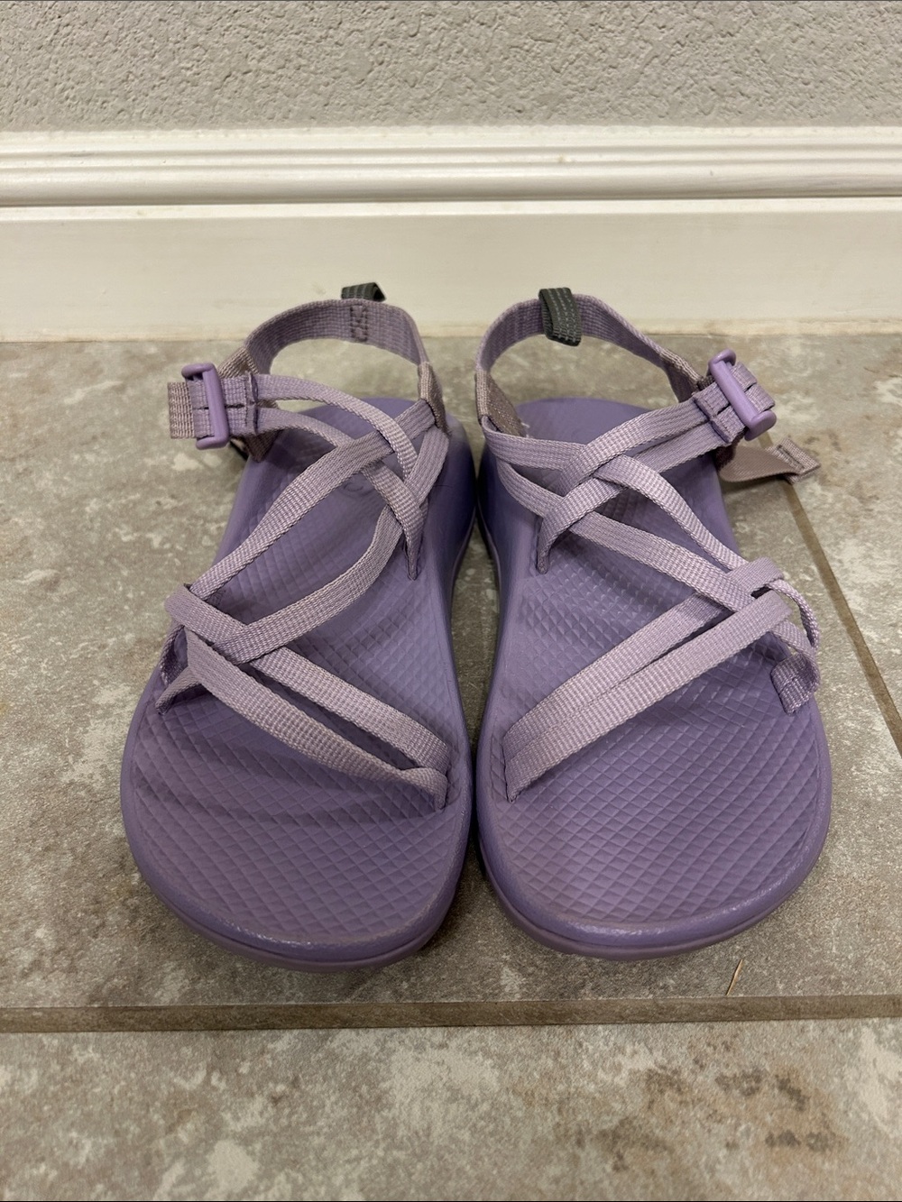 Chaco Sandals Girls Size 4